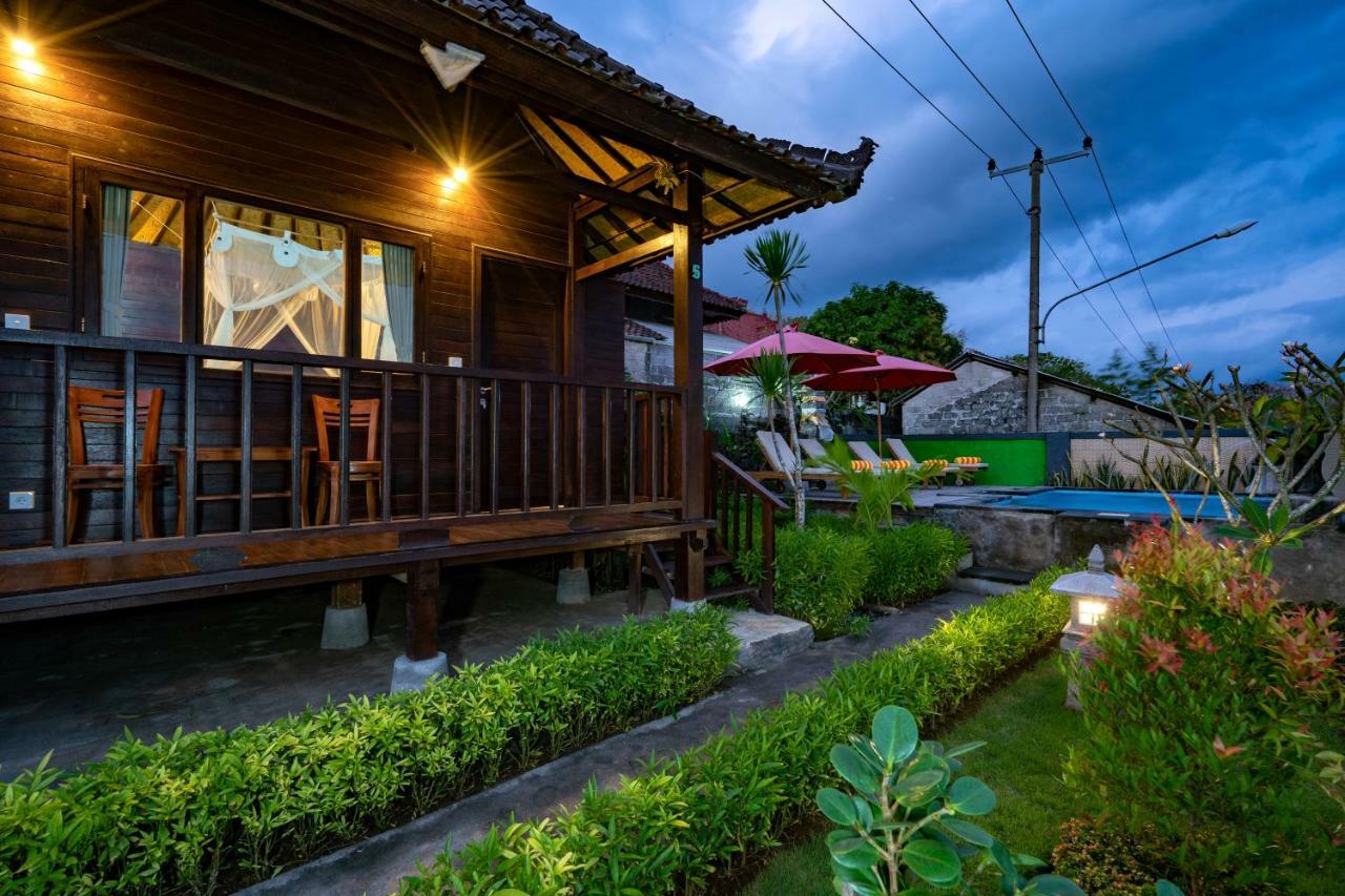 Ocean Hostel Ceningan Island エクステリア 写真
